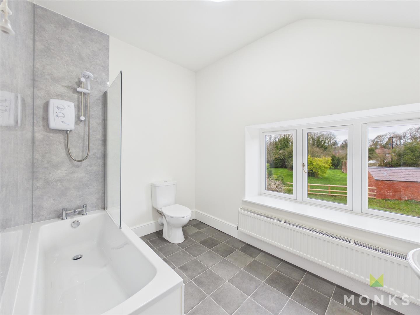 4 Sansaw Road, Shrewsbury, SY4 3JT To Let